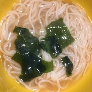 わかめとネギのにゅうめん